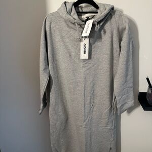 Gray Long-Sleeve Hooded Dress